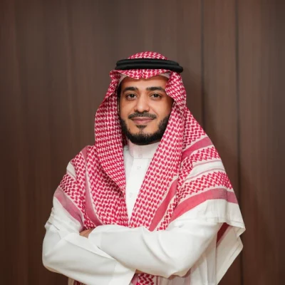 المحامي أحمد عبدالله حكمي ماجستير قانون متخصص في القانون الجنائي